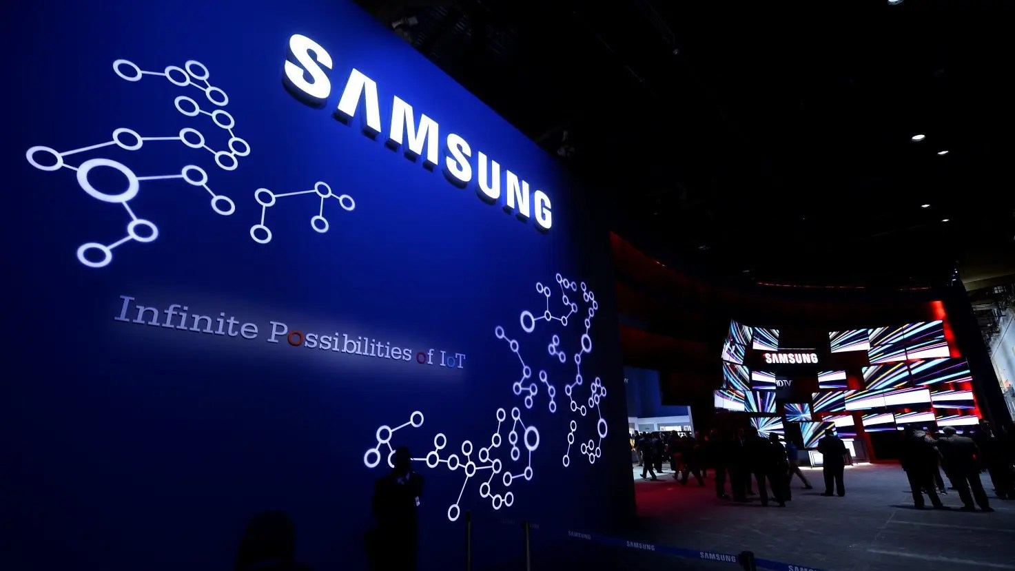 Samsung to Strengthen Chip Business with Glass Substrates