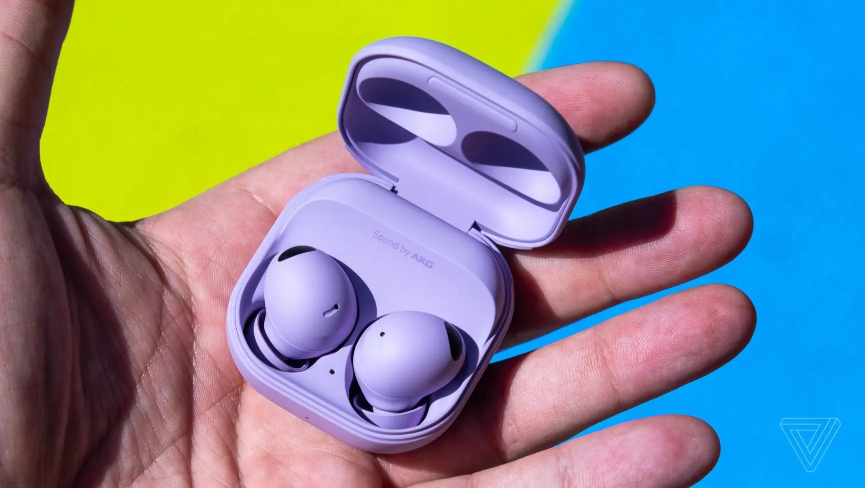 Samsung updates Galaxy Buds 2 Pro