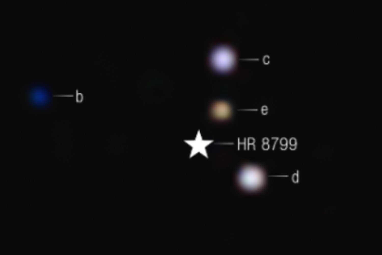An infrared image of the HR 8799 system.