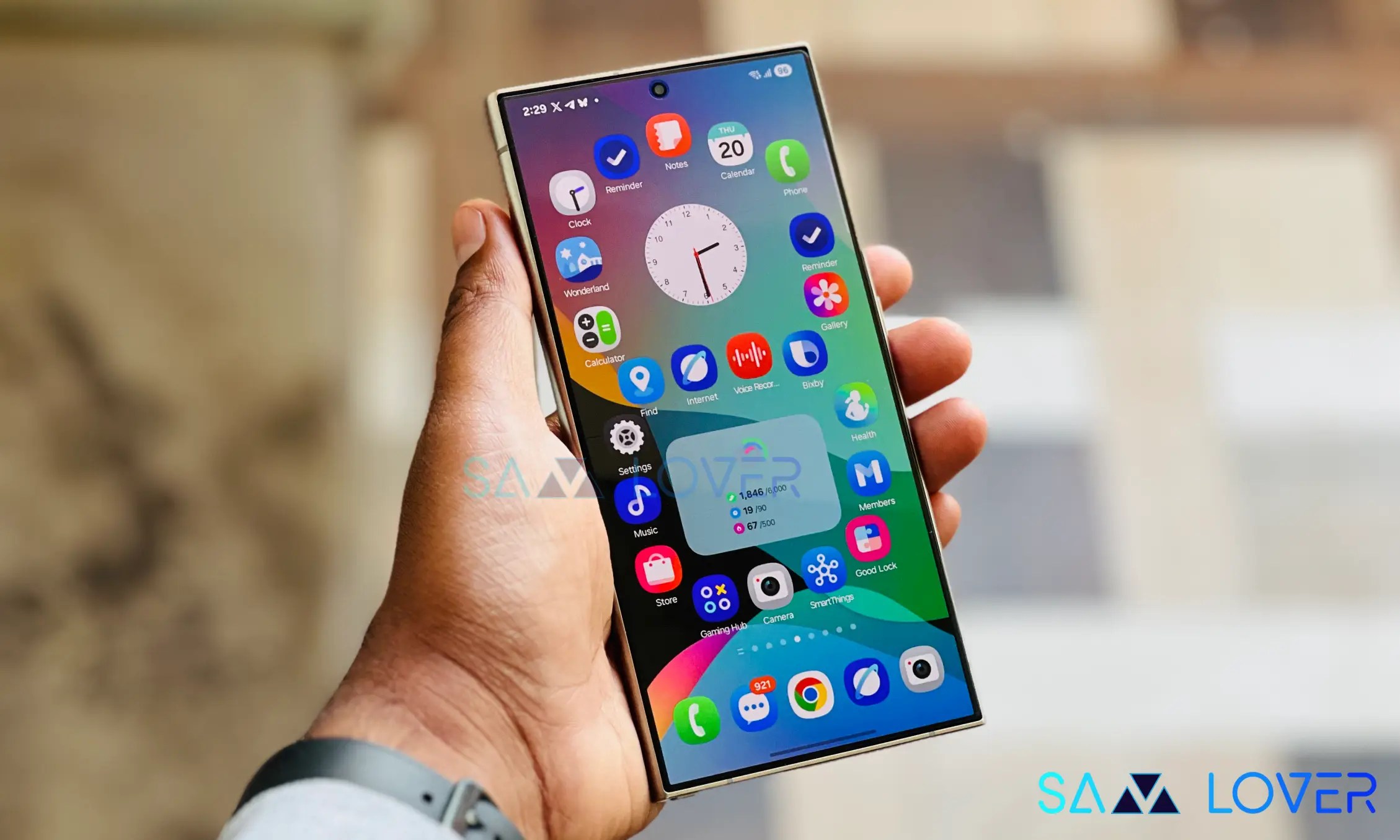 rewrite this title in 50–60 characters max Samsung updates Good Lock and Reminder app to offer more convenient experience
