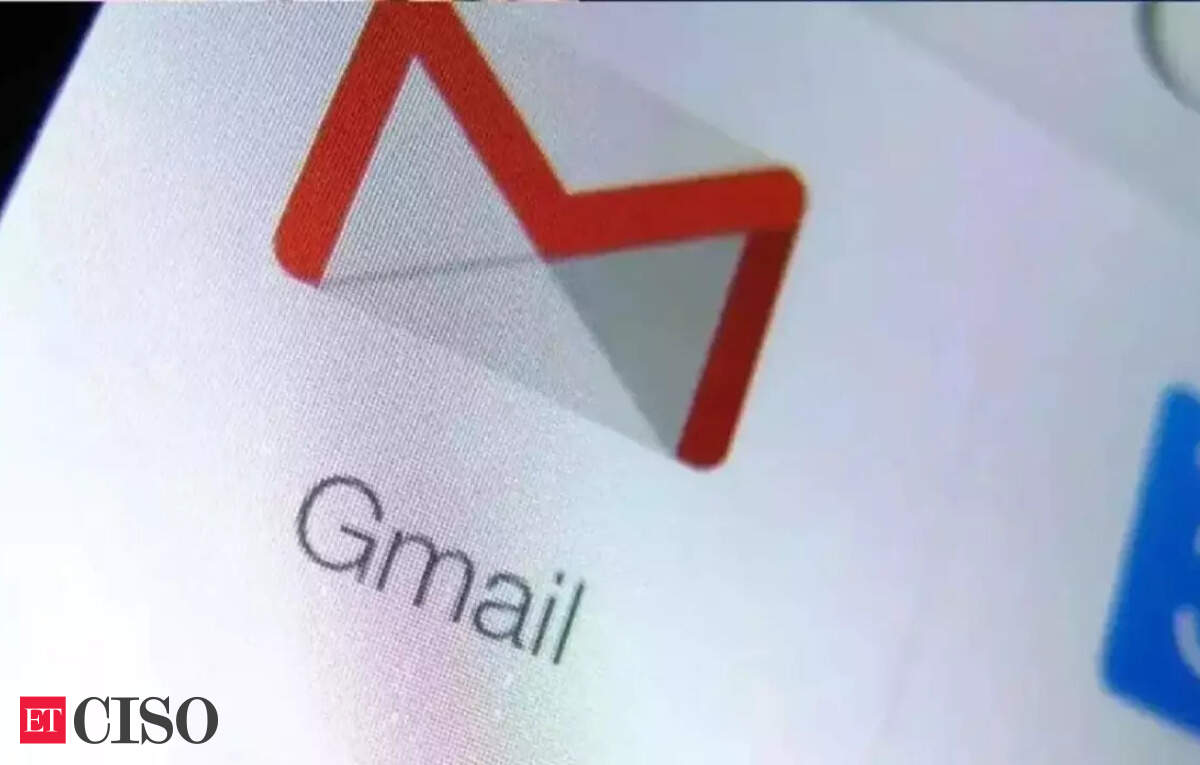 Dev claims Google exploit in email