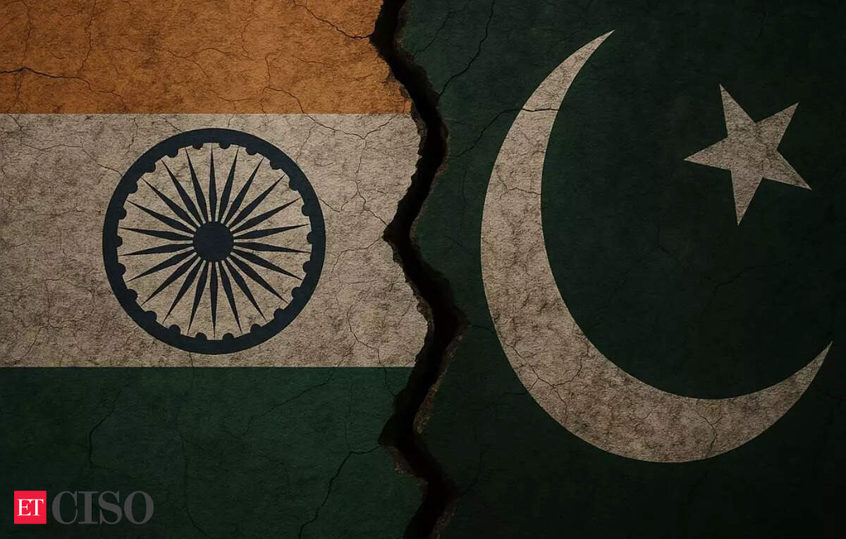 India, Pak hackers clash online