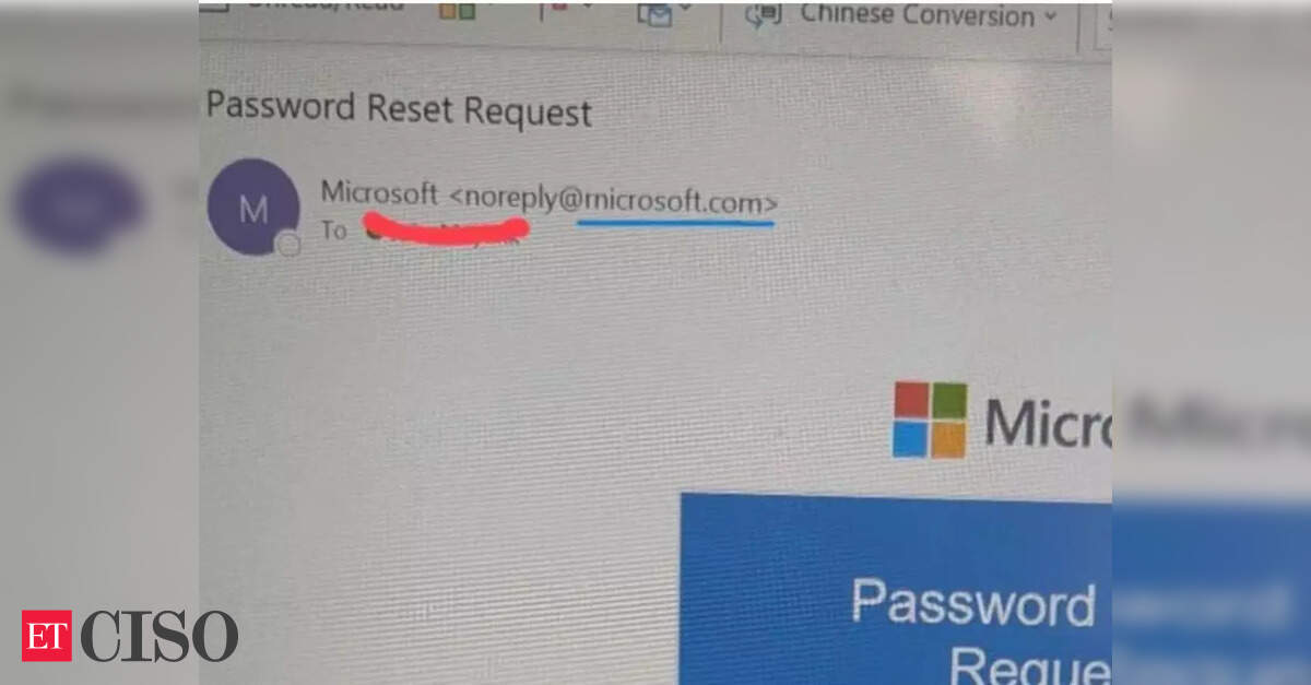 User receives fake password reset email from 'rnicrosoft.com'